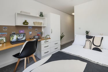 1 bed flat, Blackfriars Road, Green Quarter, Salford, M37FU - Image 2